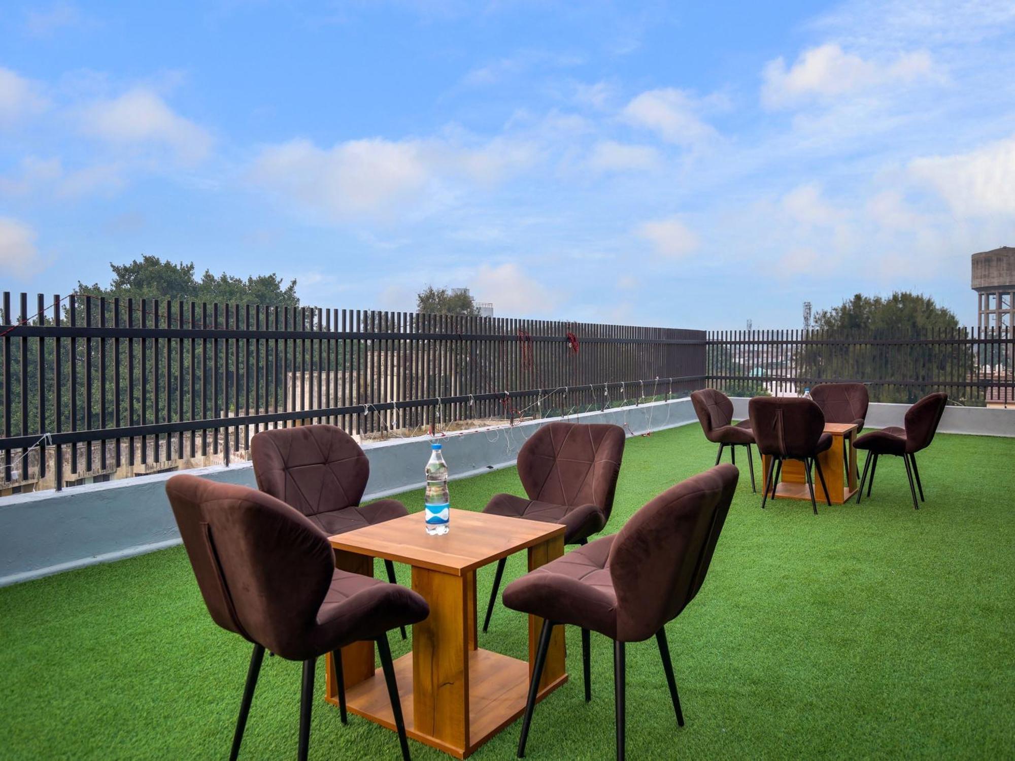 Fabhotel Amar Villa Amritsar Exterior foto